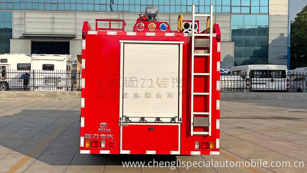 Isuzu 700p Firefighting Truck 7 Jpg